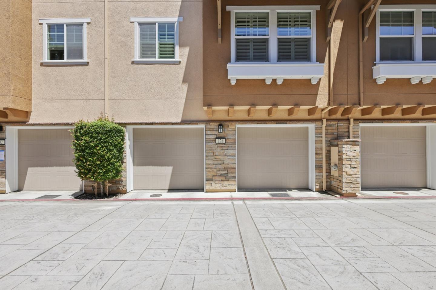 Detail Gallery Image 16 of 21 For 178 Salmar Ter, Campbell,  CA 95008 - 3 Beds | 2/1 Baths