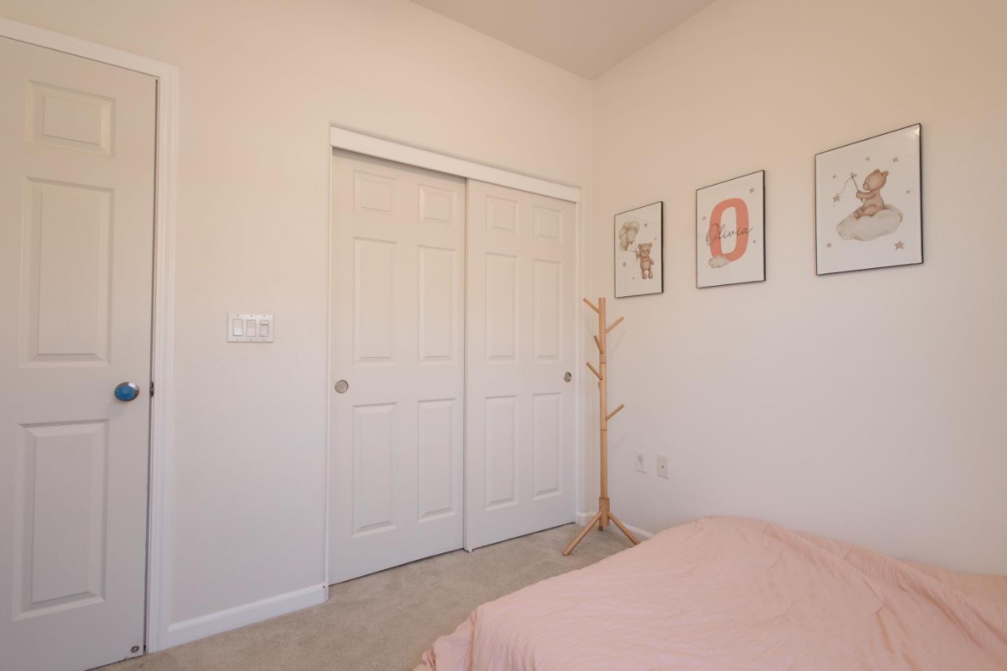Detail Gallery Image 20 of 38 For 2725 Lavender Ter, San Jose,  CA 95111 - 3 Beds | 2/1 Baths