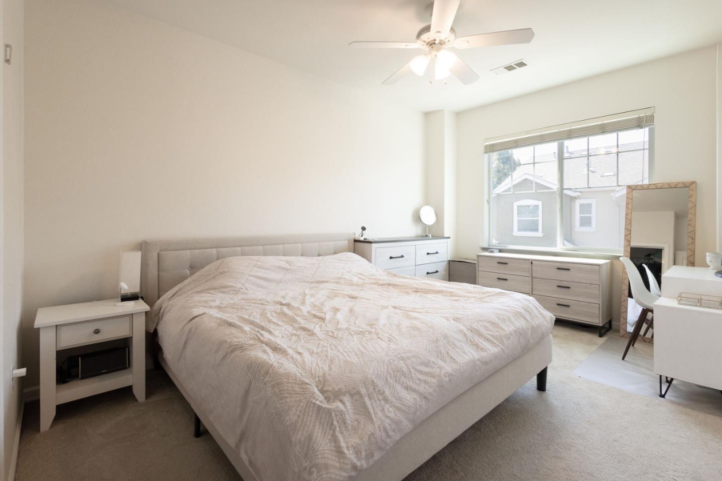 Detail Gallery Image 22 of 38 For 2725 Lavender Ter, San Jose,  CA 95111 - 3 Beds | 2/1 Baths