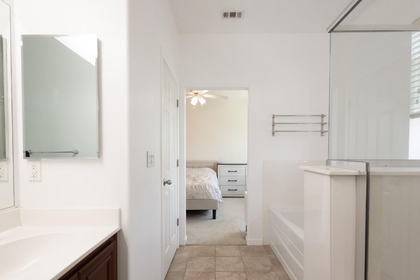 Detail Gallery Image 27 of 38 For 2725 Lavender Ter, San Jose,  CA 95111 - 3 Beds | 2/1 Baths