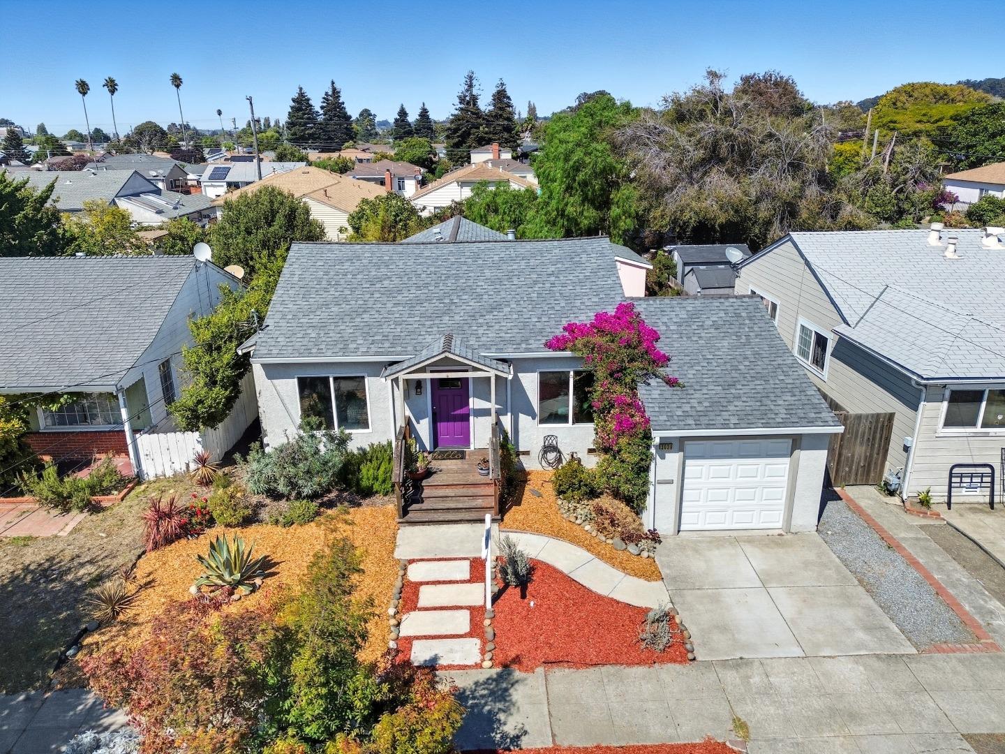 Detail Gallery Image 107 of 122 For 3039 Andrade Ave, Richmond,  CA 94804 - 2 Beds | 1 Baths
