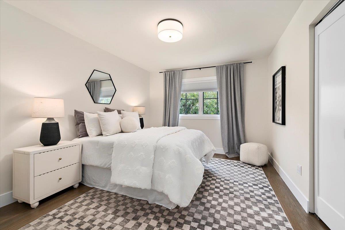 Detail Gallery Image 14 of 29 For 333 Oakview Dr, San Carlos,  CA 94070 - 3 Beds | 2/1 Baths