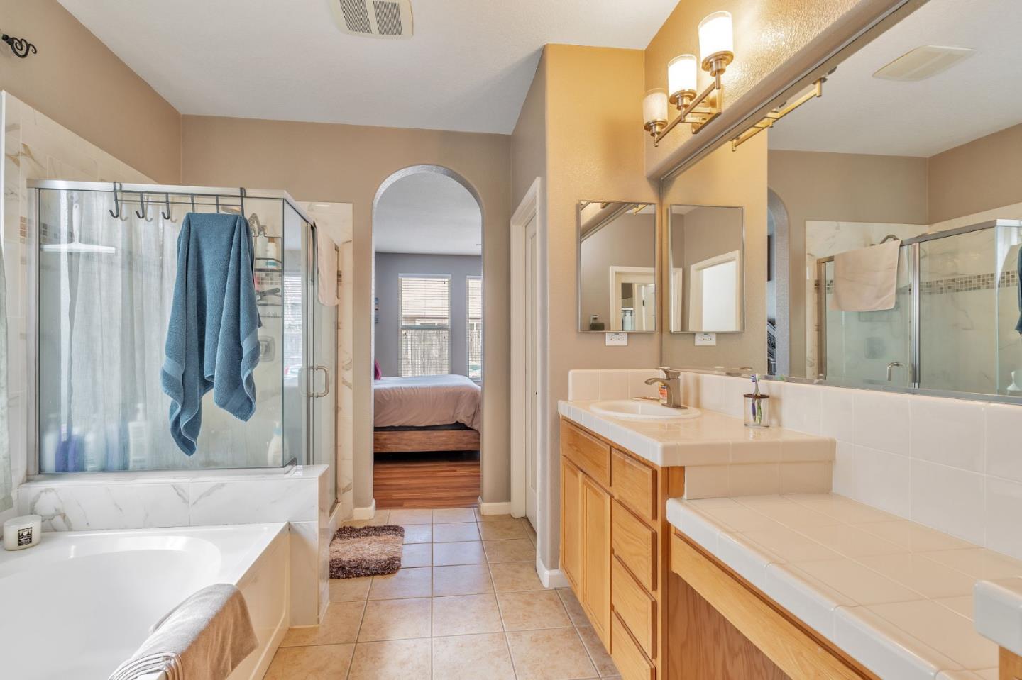 Detail Gallery Image 26 of 37 For 2072 Maximillian Ct, Los Banos,  CA 93635 - 4 Beds | 2/1 Baths