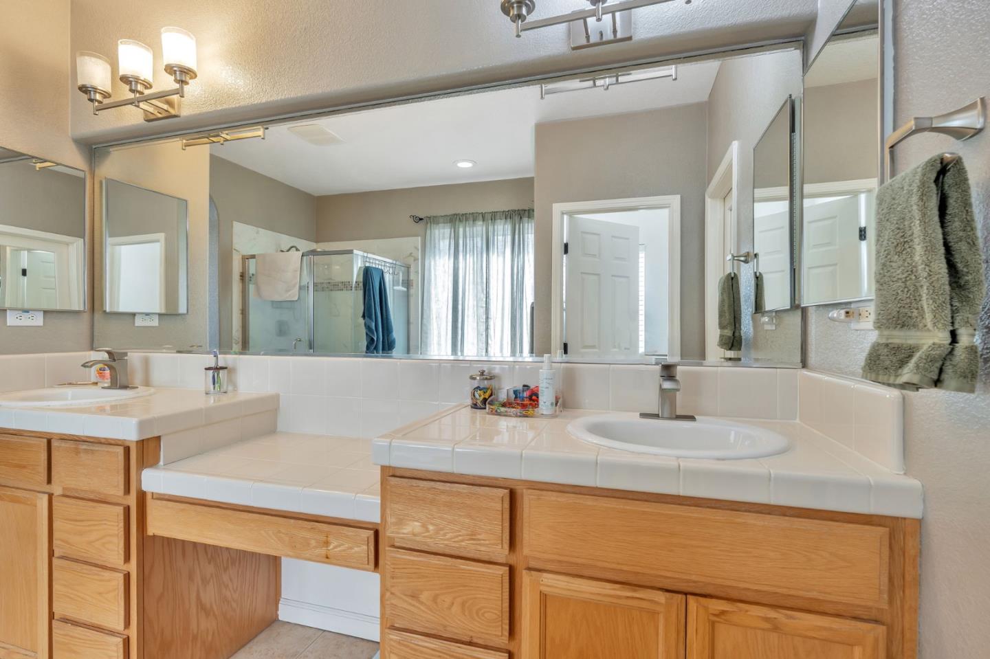 Detail Gallery Image 27 of 37 For 2072 Maximillian Ct, Los Banos,  CA 93635 - 4 Beds | 2/1 Baths