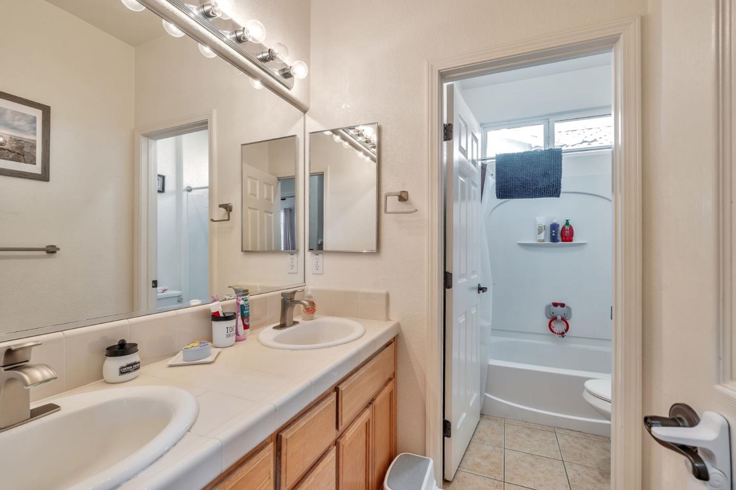 Detail Gallery Image 28 of 37 For 2072 Maximillian Ct, Los Banos,  CA 93635 - 4 Beds | 2/1 Baths