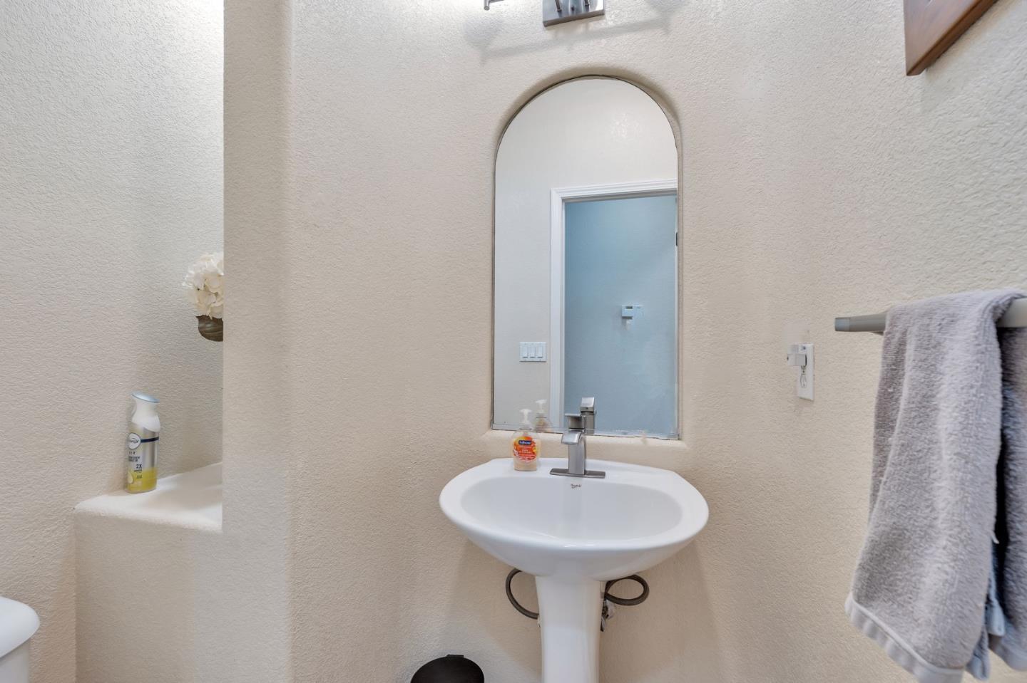 Detail Gallery Image 30 of 37 For 2072 Maximillian Ct, Los Banos,  CA 93635 - 4 Beds | 2/1 Baths