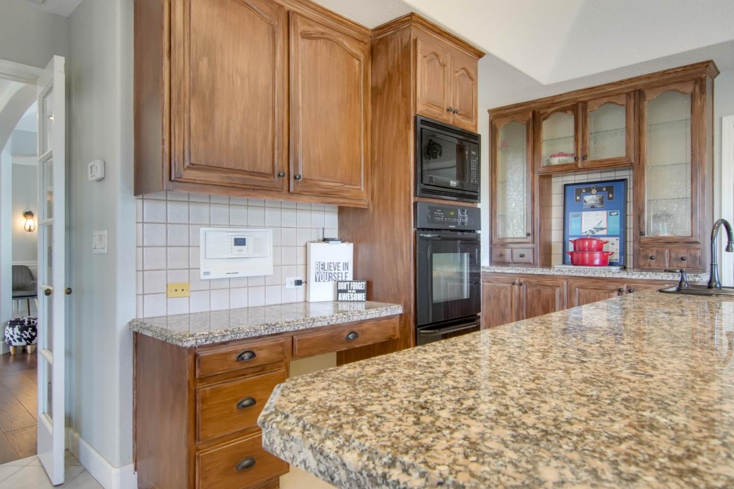 Detail Gallery Image 19 of 57 For 160 Tevis Trl, Hollister,  CA 95023 - 4 Beds | 3 Baths
