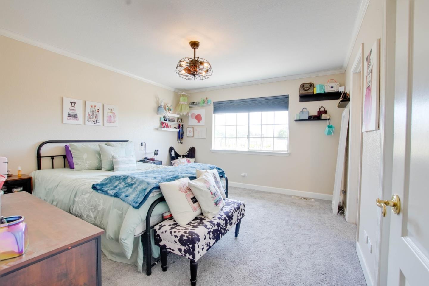 Detail Gallery Image 29 of 57 For 160 Tevis Trl, Hollister,  CA 95023 - 4 Beds | 3 Baths