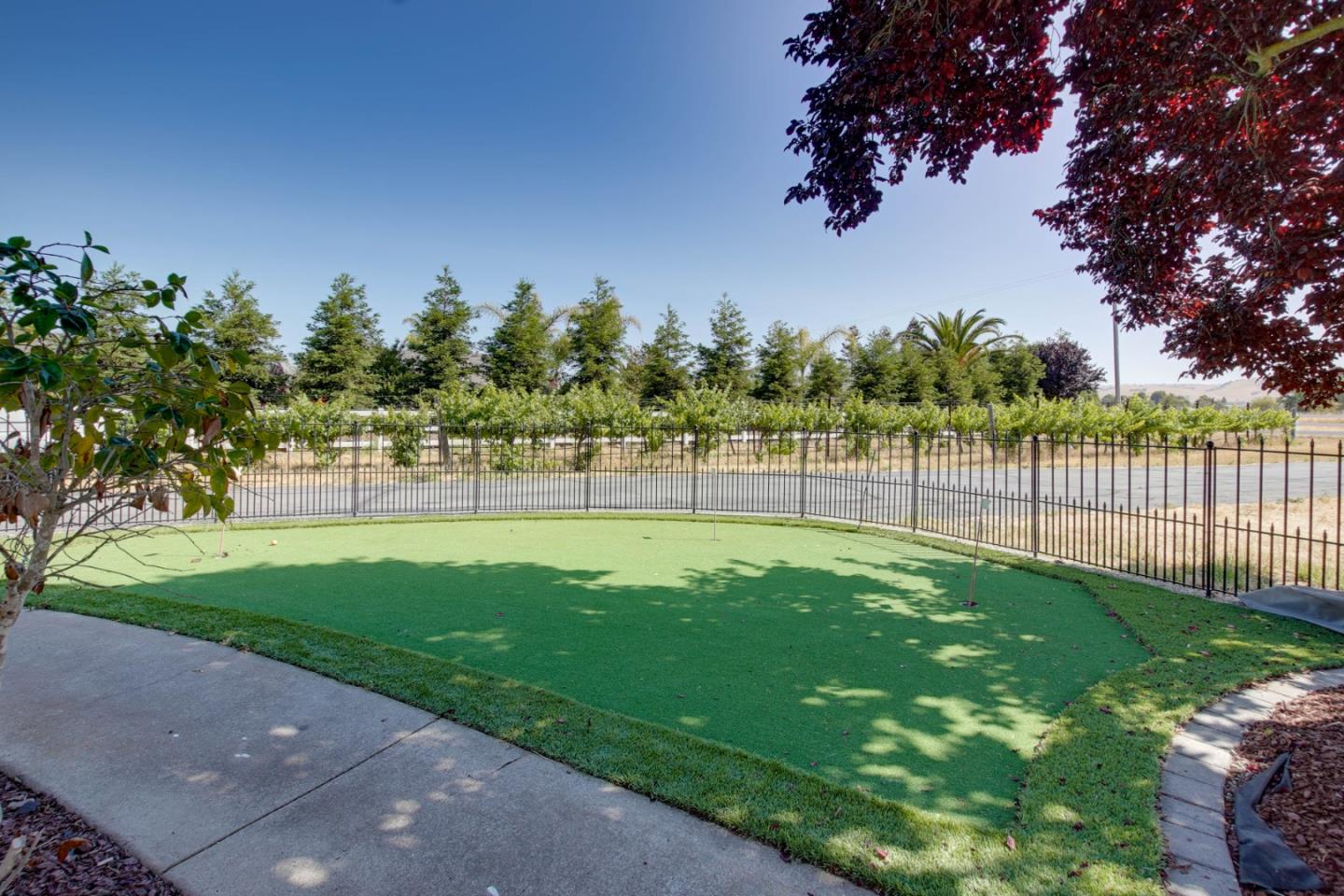 Detail Gallery Image 52 of 57 For 160 Tevis Trl, Hollister,  CA 95023 - 4 Beds | 3 Baths