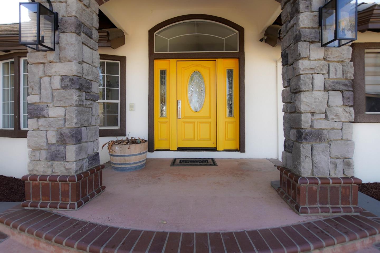 Detail Gallery Image 7 of 57 For 160 Tevis Trl, Hollister,  CA 95023 - 4 Beds | 3 Baths