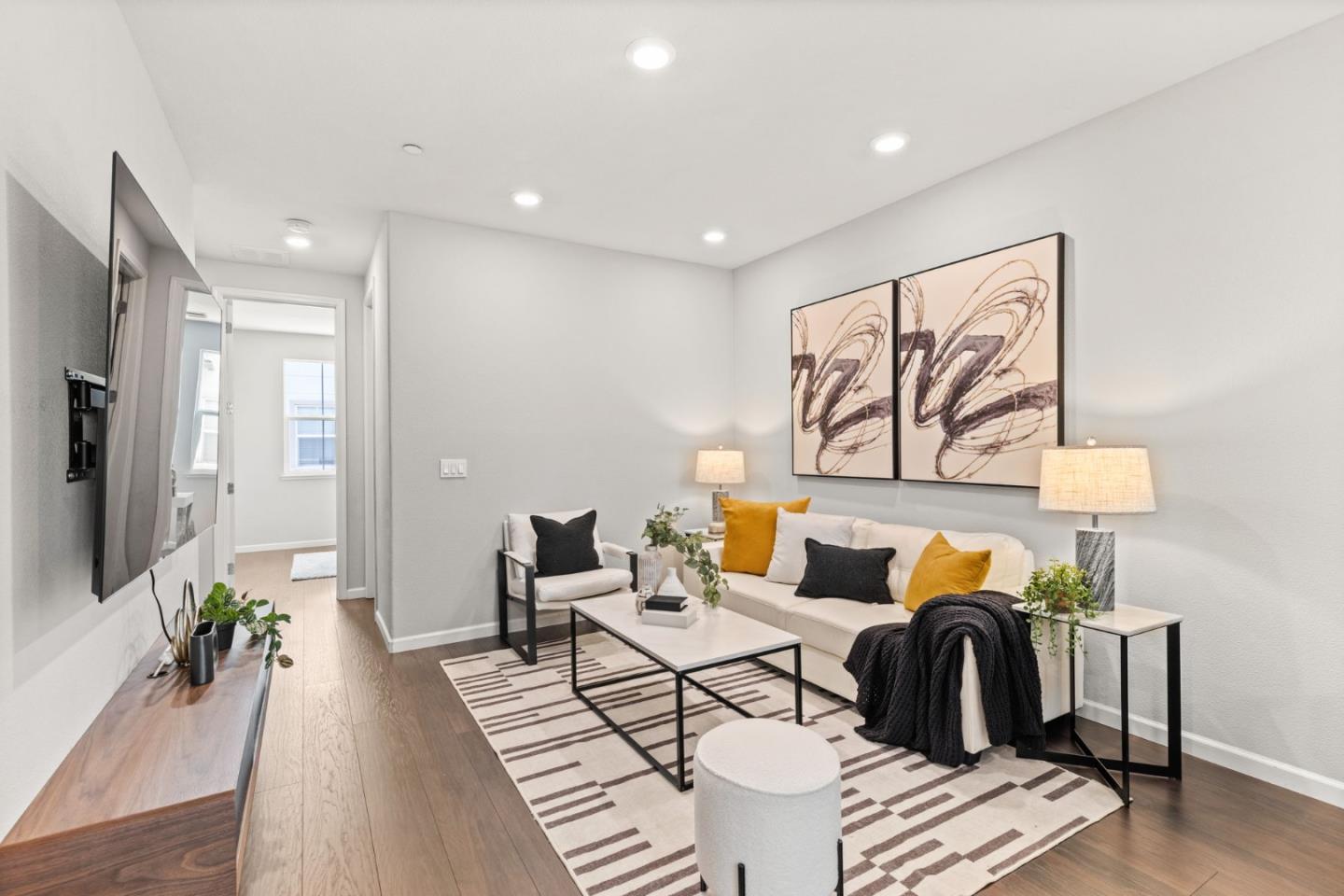 Detail Gallery Image 11 of 39 For 629 Barcelona Loop, Milpitas,  CA 95035 - 3 Beds | 3 Baths
