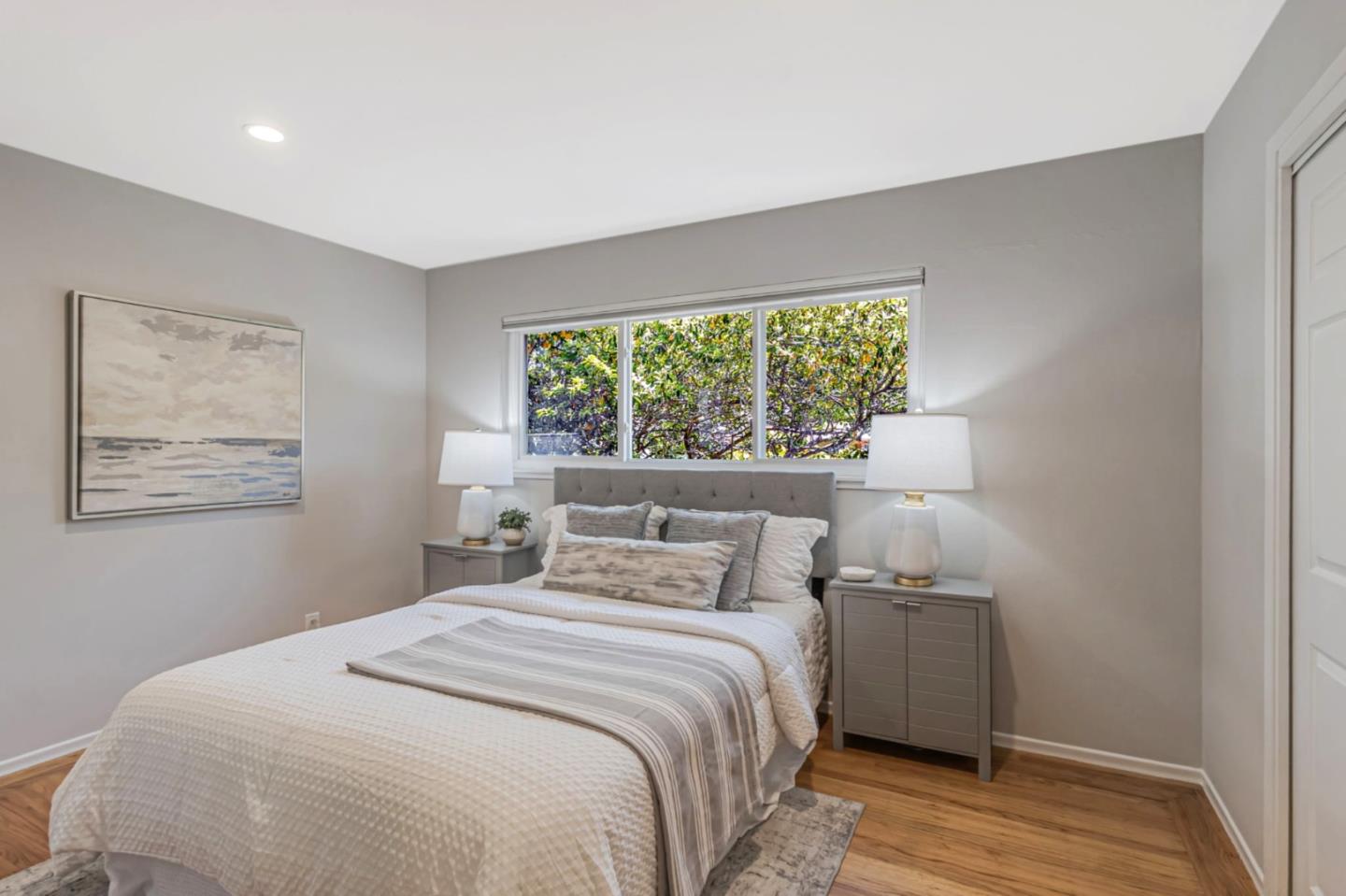 Detail Gallery Image 10 of 19 For 2240 Valleywood Dr, San Bruno,  CA 94066 - 3 Beds | 2 Baths