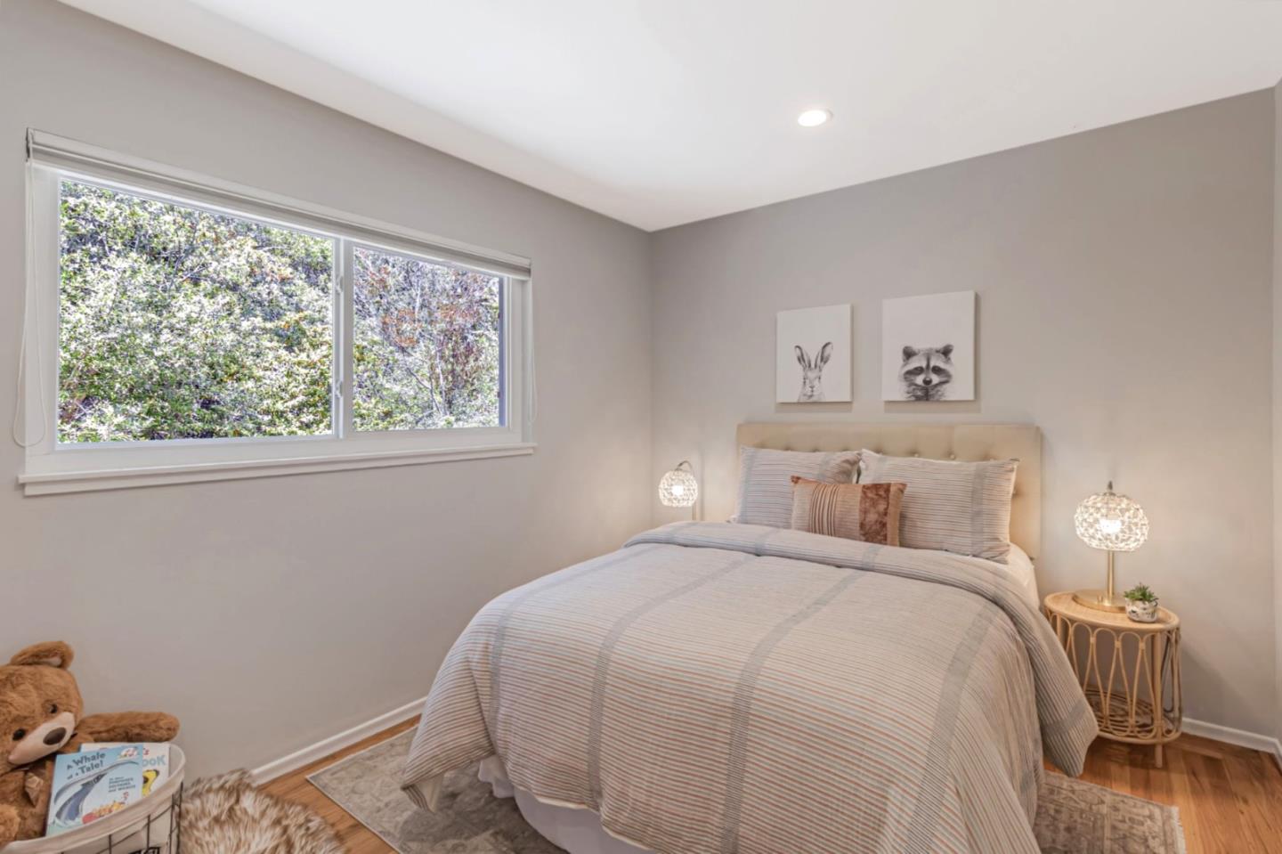 Detail Gallery Image 12 of 19 For 2240 Valleywood Dr, San Bruno,  CA 94066 - 3 Beds | 2 Baths