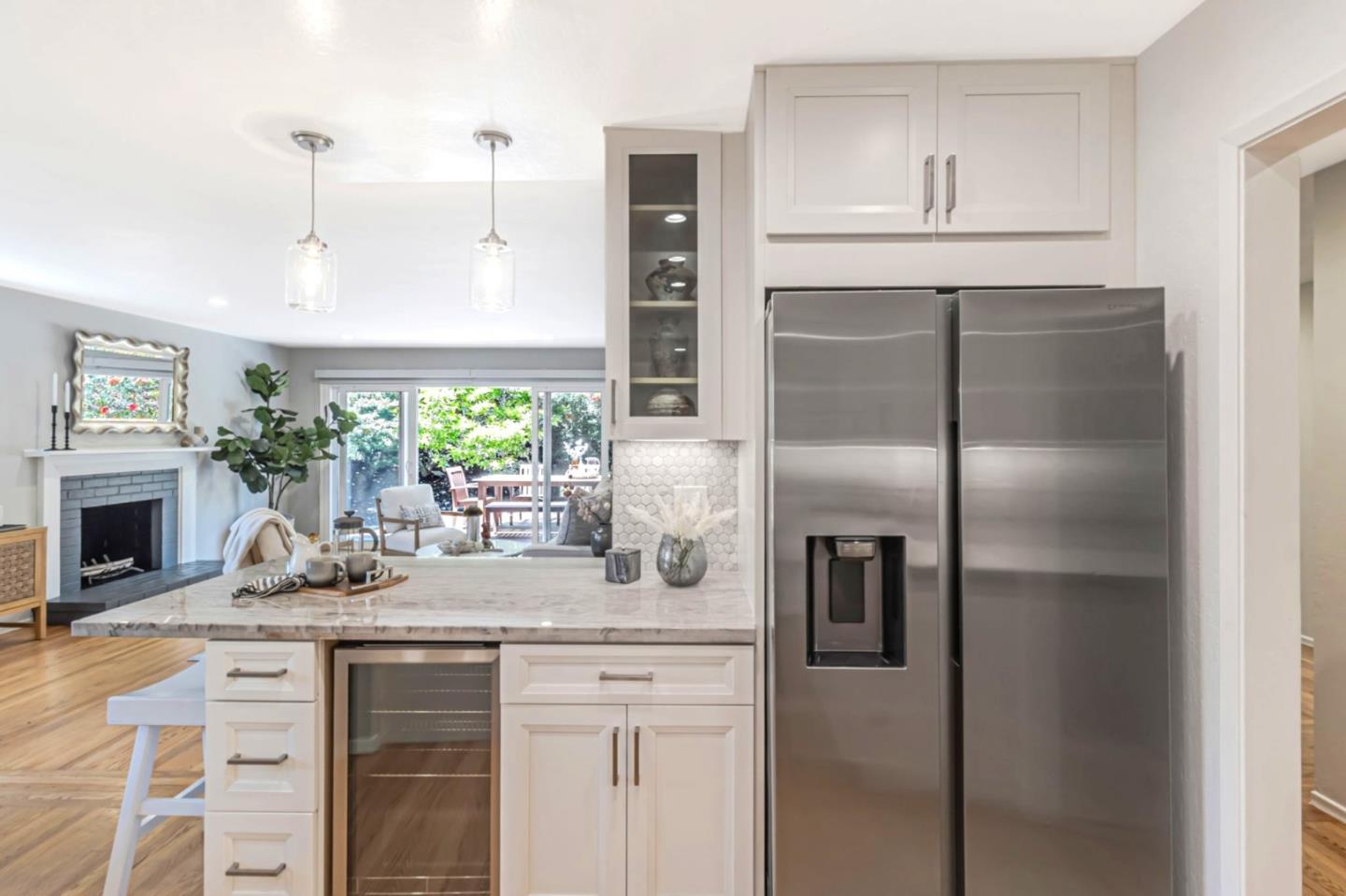 Detail Gallery Image 6 of 19 For 2240 Valleywood Dr, San Bruno,  CA 94066 - 3 Beds | 2 Baths