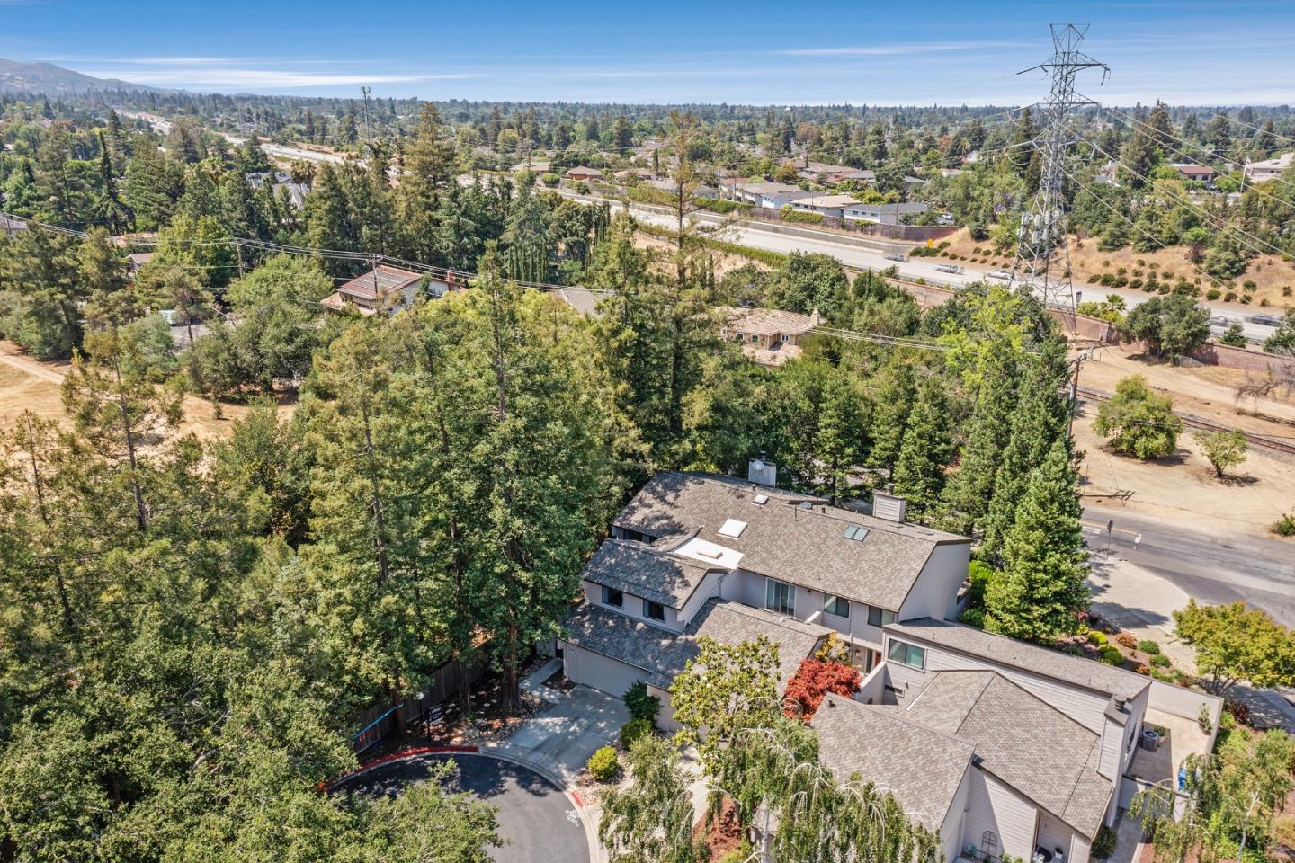 109 Oakland Place, Los Gatos, California 95032, 4 Bedrooms Bedrooms, ,2 BathroomsBathrooms,Residential,For Sale,109 Oakland Place,ML82009985
