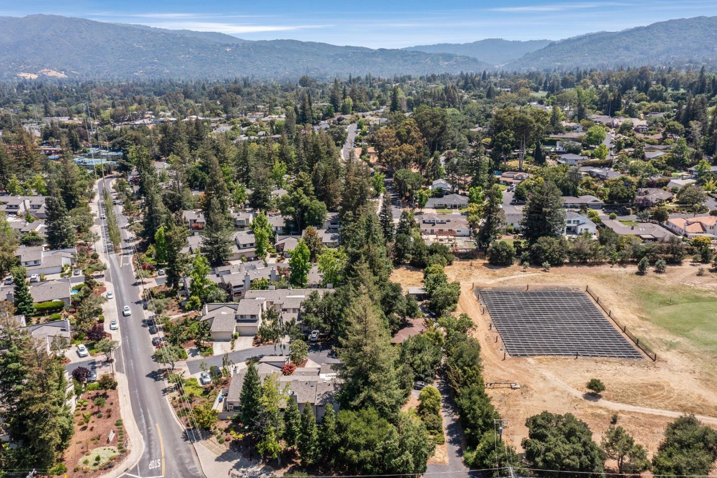 109 Oakland Place, Los Gatos, California 95032, 4 Bedrooms Bedrooms, ,2 BathroomsBathrooms,Residential,For Sale,109 Oakland Place,ML82009985