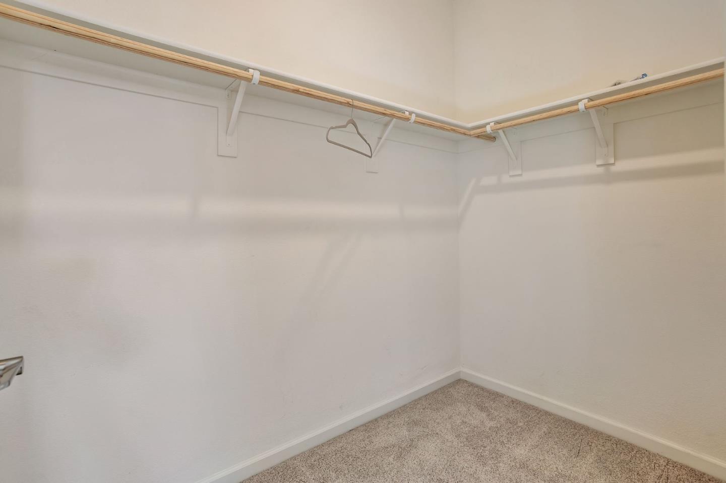 Detail Gallery Image 24 of 47 For 298 Agustin Narvaez St #6,  San Jose,  CA 95136 - 4 Beds | 3/1 Baths