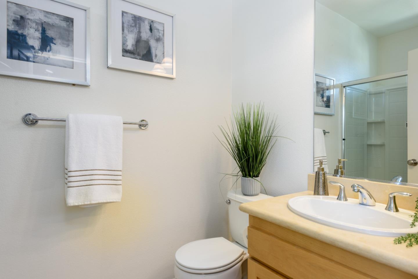 Detail Gallery Image 14 of 19 For 40840 Townsend Terrace, Fremont,  CA 94538 - 4 Beds | 4 Baths
