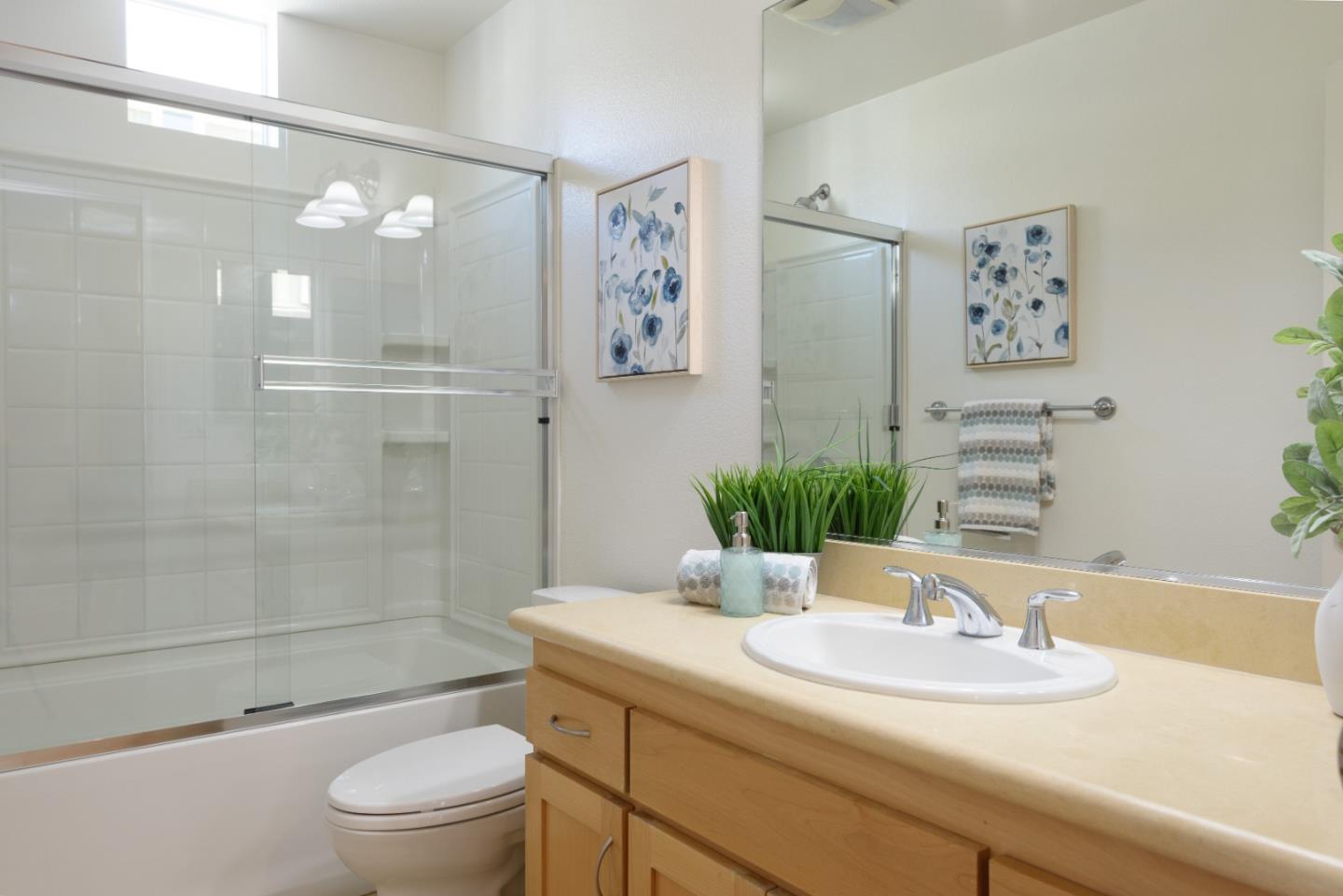 Detail Gallery Image 16 of 19 For 40840 Townsend Terrace, Fremont,  CA 94538 - 4 Beds | 4 Baths