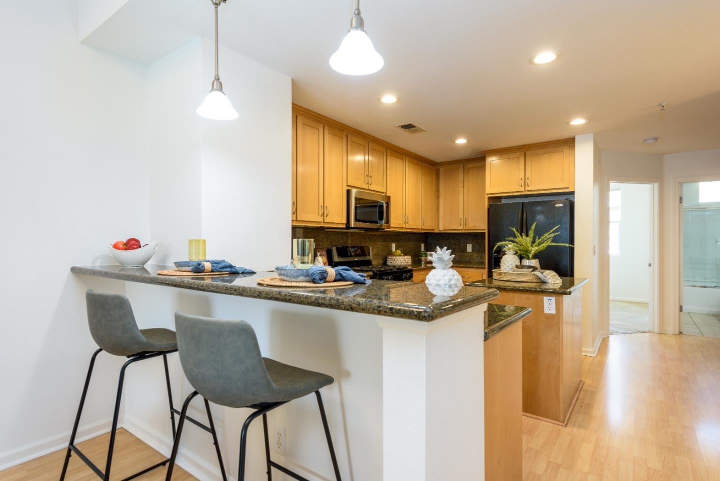 Detail Gallery Image 9 of 19 For 40840 Townsend Terrace, Fremont,  CA 94538 - 4 Beds | 4 Baths