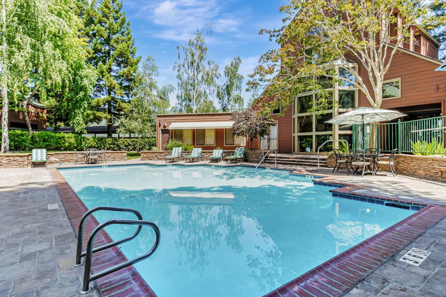 Detail Gallery Image 17 of 20 For 929 Catkin Ct, San Jose,  CA 95128 - 2 Beds | 2 Baths