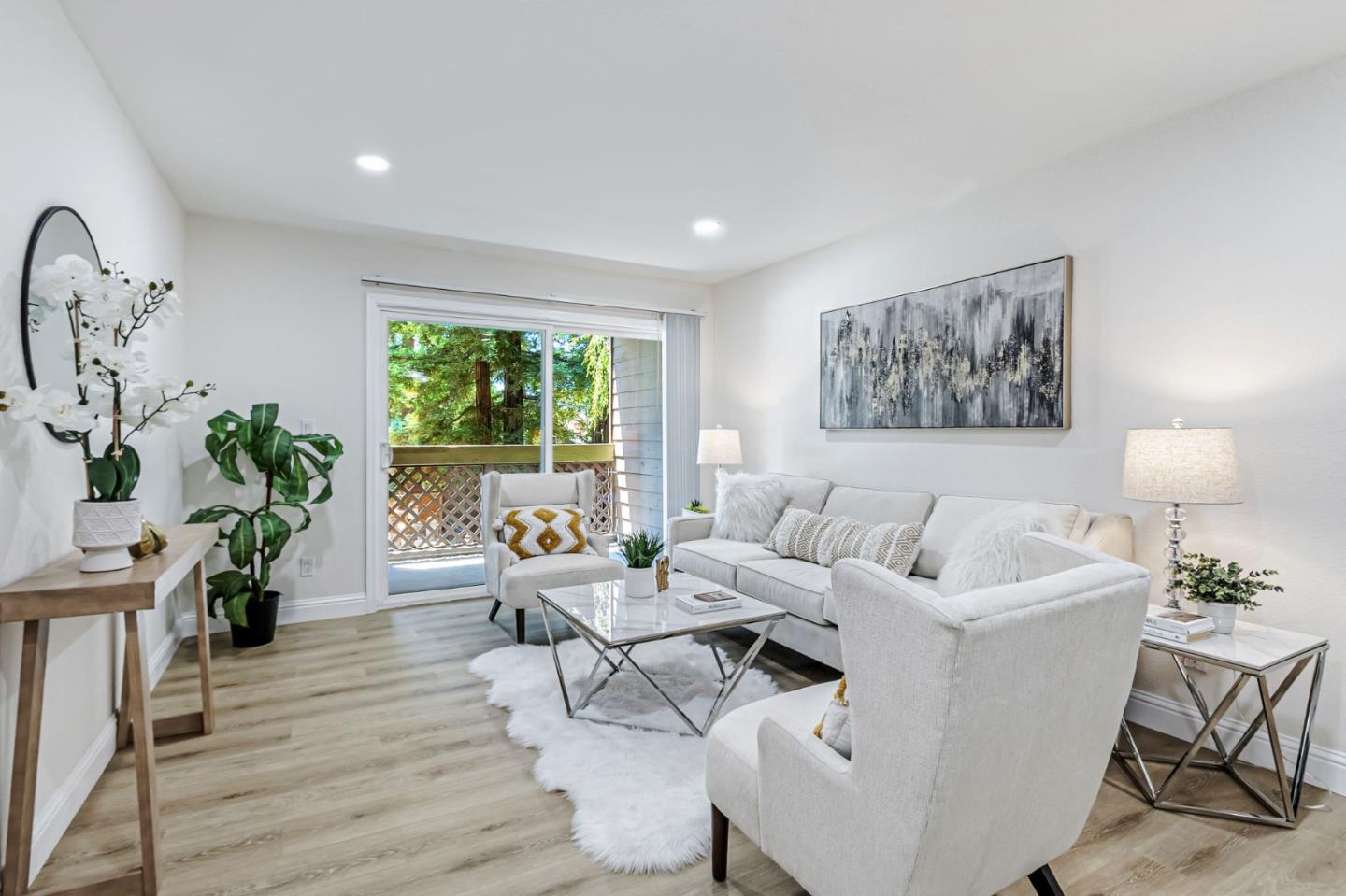Detail Gallery Image 2 of 20 For 929 Catkin Ct, San Jose,  CA 95128 - 2 Beds | 2 Baths