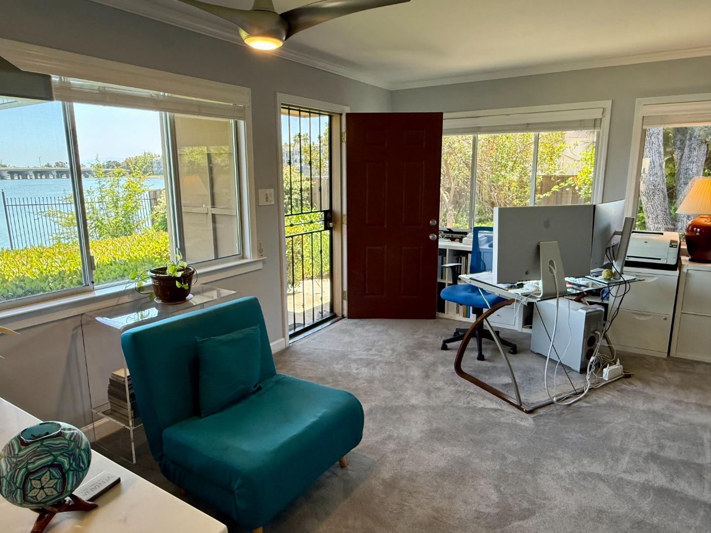 Detail Gallery Image 3 of 18 For 1576 Marina Ct #H,  San Mateo,  CA 94403 - 1 Beds | 1 Baths