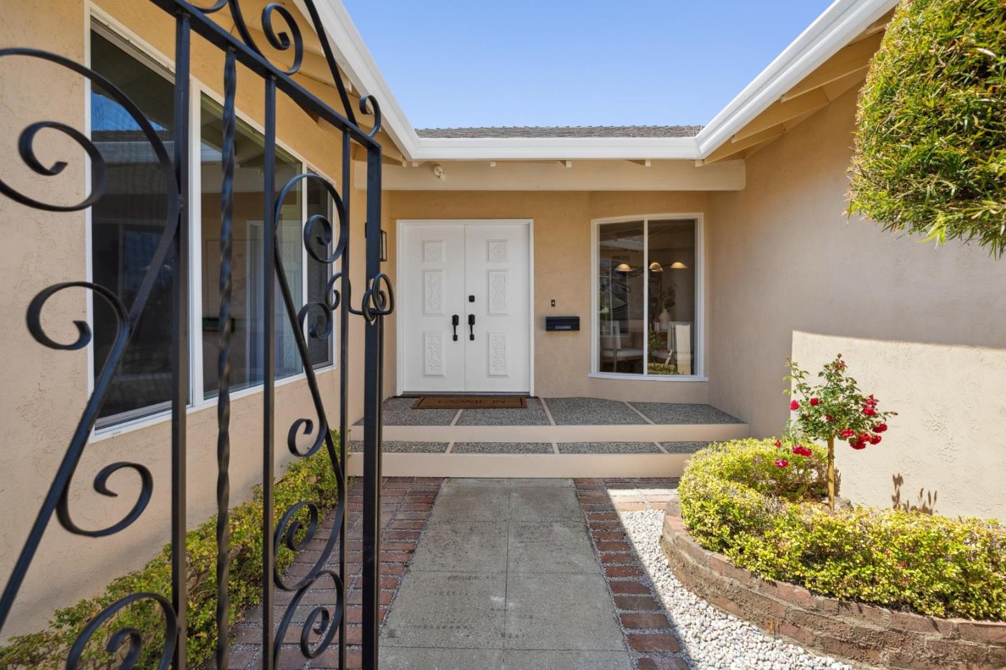 Detail Gallery Image 7 of 48 For 752 Matsonia Dr, Foster City,  CA 94404 - 3 Beds | 2 Baths