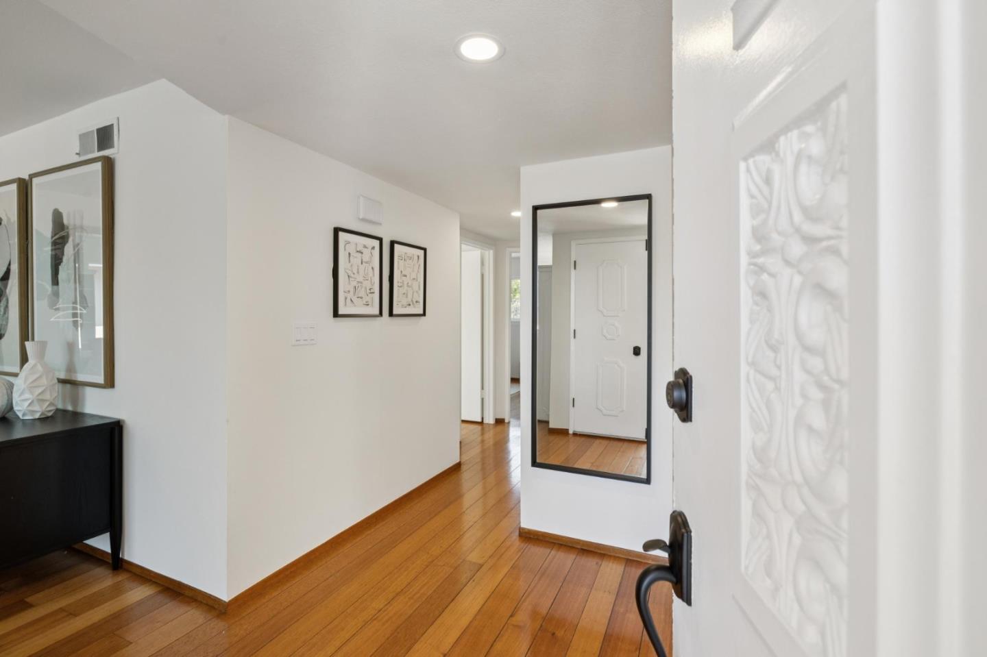 Detail Gallery Image 8 of 48 For 752 Matsonia Dr, Foster City,  CA 94404 - 3 Beds | 2 Baths