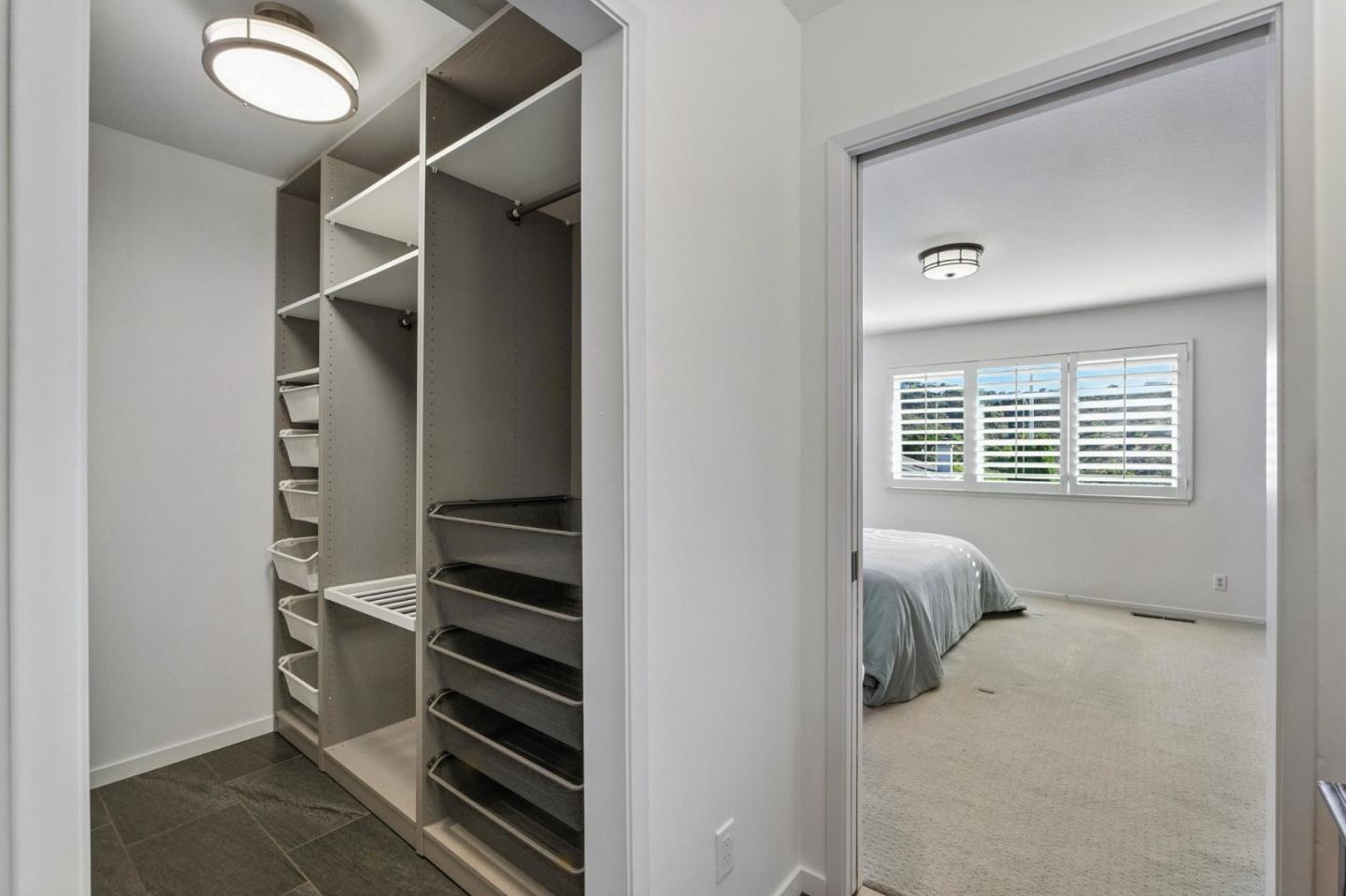 Detail Gallery Image 20 of 46 For 71 Club Dr, San Carlos,  CA 94070 - 4 Beds | 3 Baths