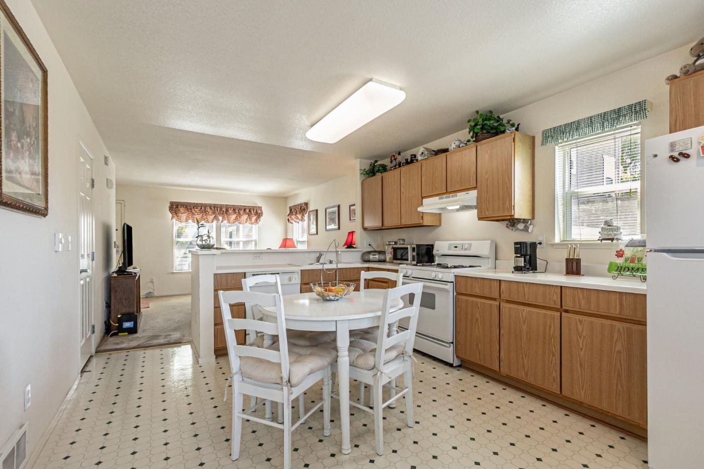 Detail Gallery Image 16 of 50 For 2045 E San Antonio St, San Jose,  CA 95116 - 2 Beds | 1/1 Baths