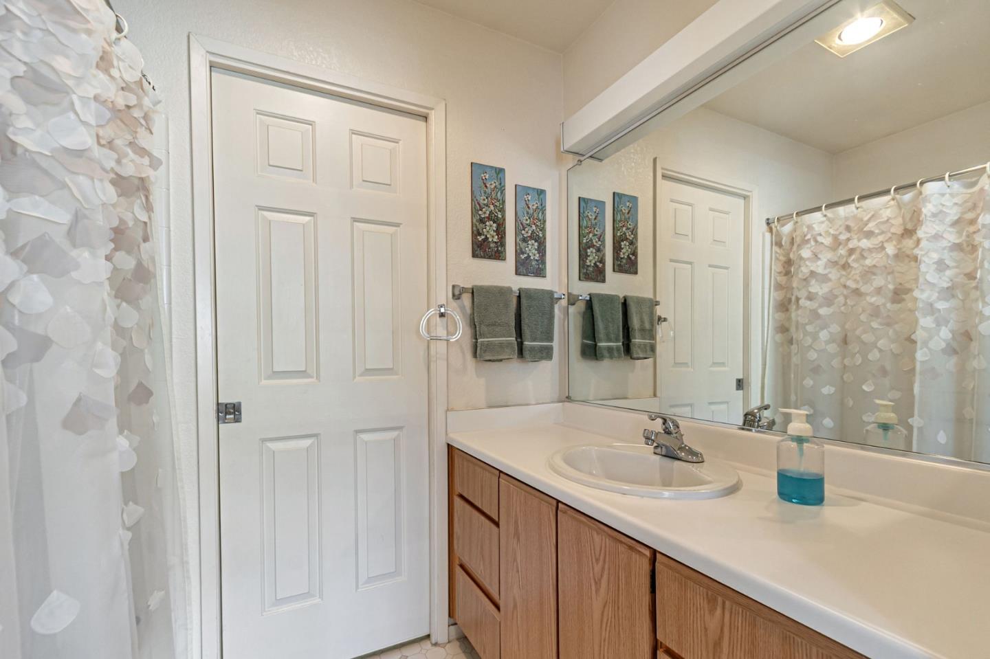 Detail Gallery Image 32 of 50 For 2045 E San Antonio St, San Jose,  CA 95116 - 2 Beds | 1/1 Baths