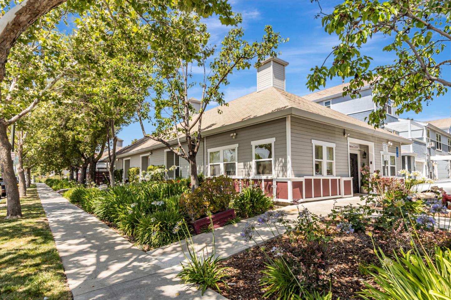 Detail Gallery Image 45 of 50 For 2045 E San Antonio St, San Jose,  CA 95116 - 2 Beds | 1/1 Baths