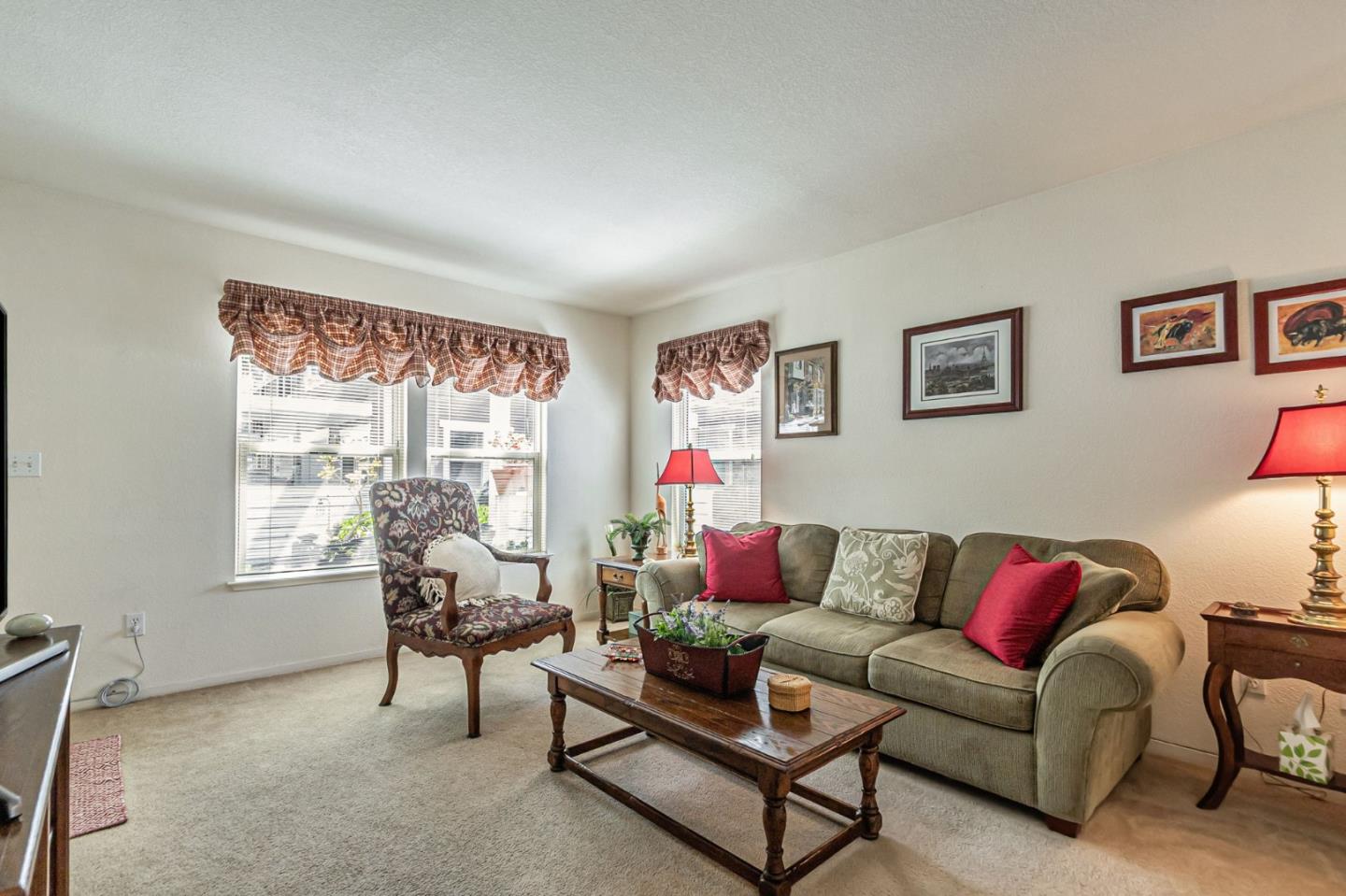 Detail Gallery Image 8 of 50 For 2045 E San Antonio St, San Jose,  CA 95116 - 2 Beds | 1/1 Baths