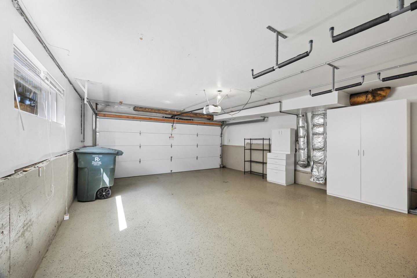 Detail Gallery Image 15 of 25 For 224 Lyndhurst Ave, Belmont,  CA 94002 - 3 Beds | 2 Baths
