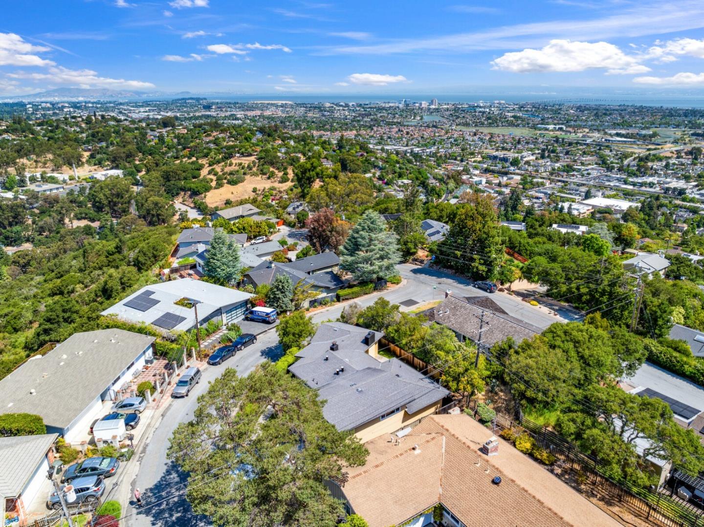 Detail Gallery Image 20 of 25 For 224 Lyndhurst Ave, Belmont,  CA 94002 - 3 Beds | 2 Baths