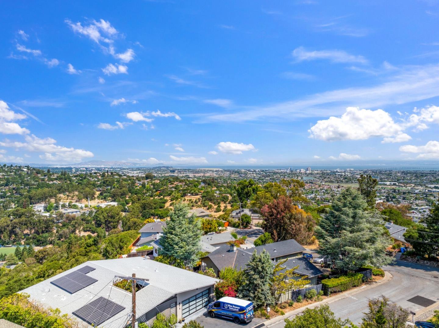 Detail Gallery Image 23 of 25 For 224 Lyndhurst Ave, Belmont,  CA 94002 - 3 Beds | 2 Baths