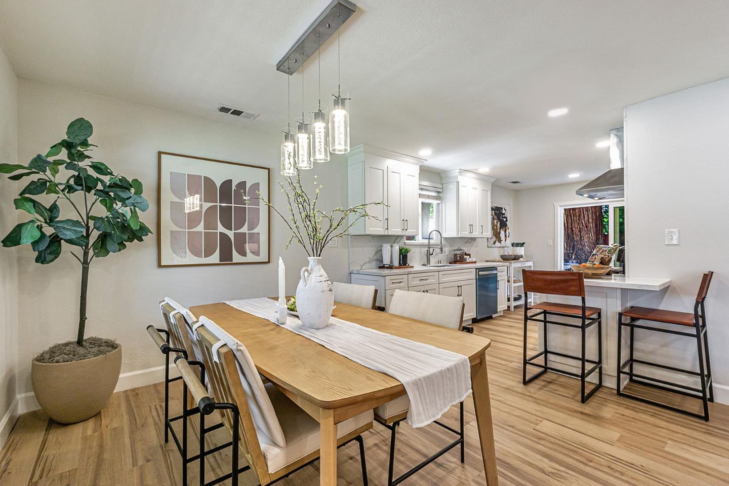 Detail Gallery Image 11 of 24 For 1742 Shirley Dr, Pleasant Hill,  CA 94523 - 3 Beds | 1 Baths