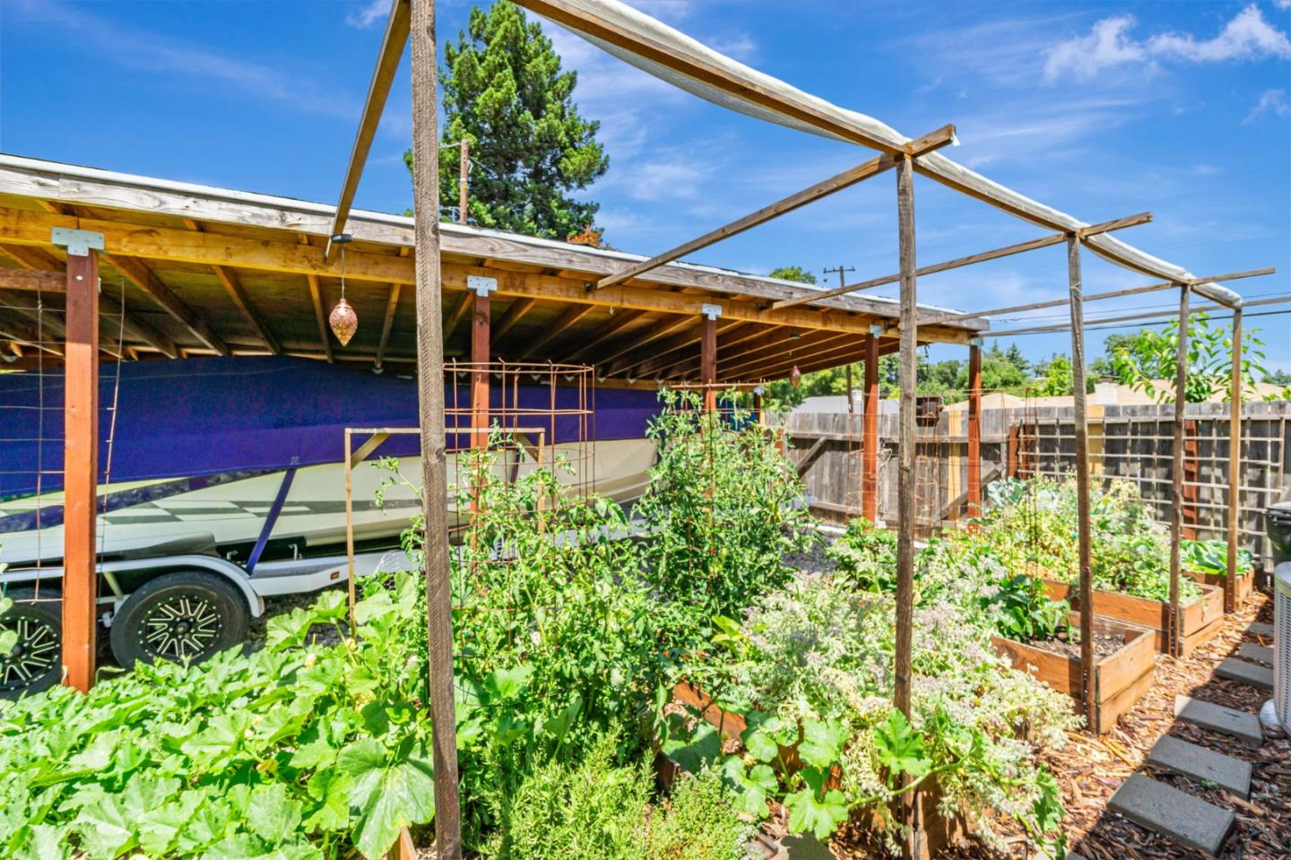 Detail Gallery Image 23 of 24 For 1742 Shirley Dr, Pleasant Hill,  CA 94523 - 3 Beds | 1 Baths