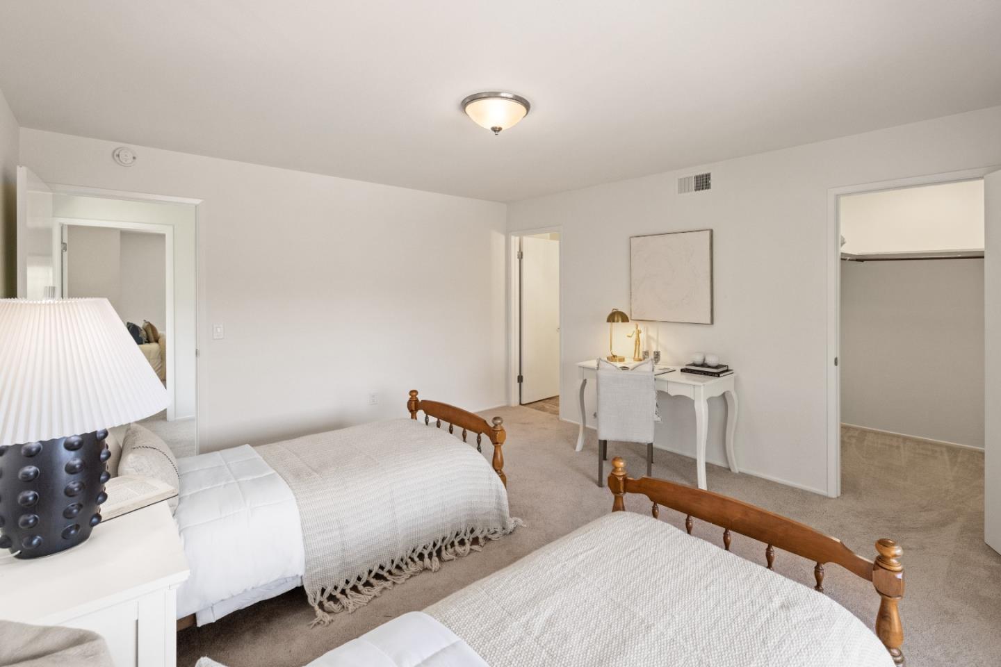 Detail Gallery Image 25 of 51 For 3850 Rio Rd #7,  Carmel,  CA 93923 - 2 Beds | 2/1 Baths