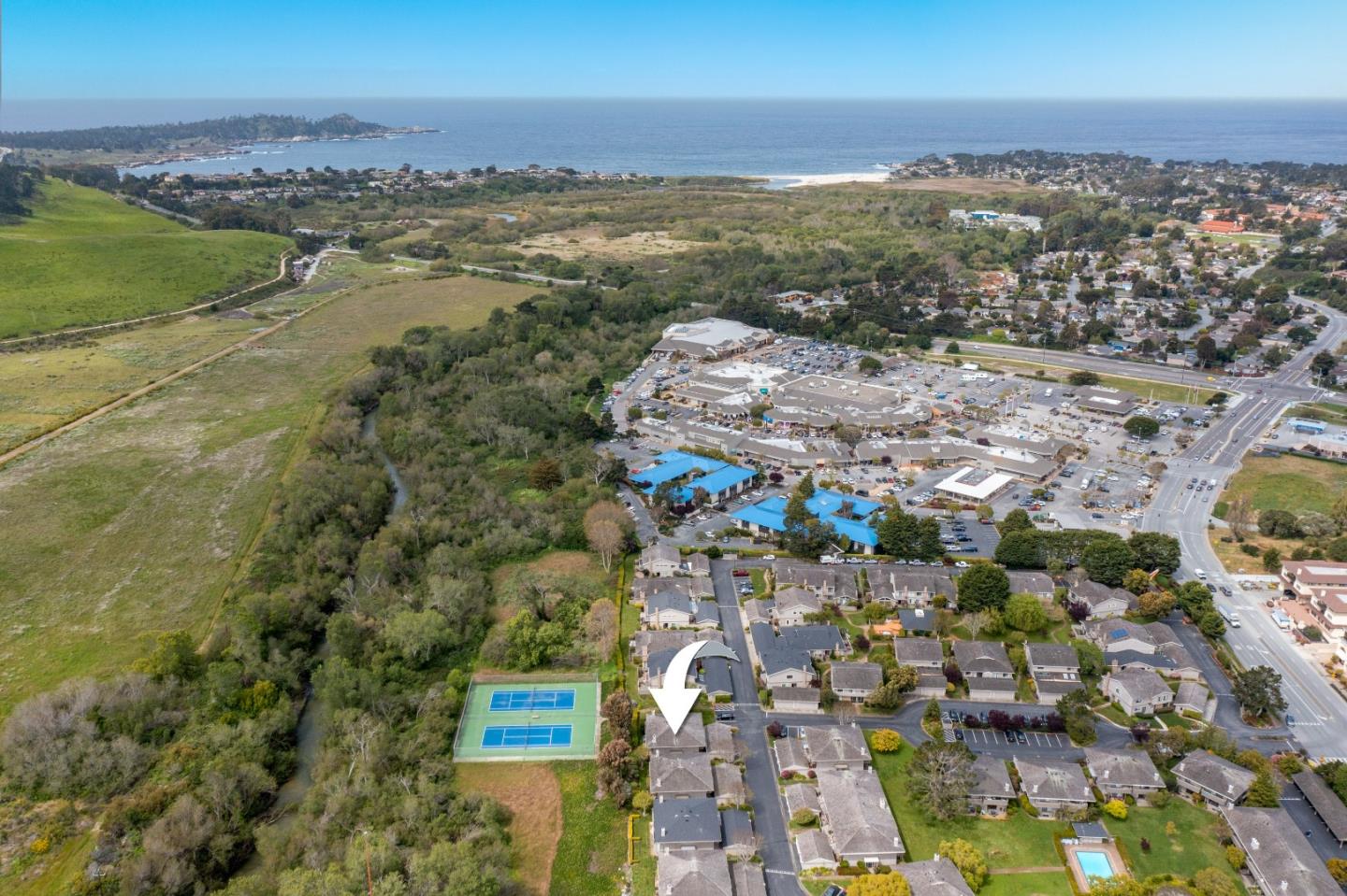 Detail Gallery Image 34 of 51 For 3850 Rio Rd #7,  Carmel,  CA 93923 - 2 Beds | 2/1 Baths