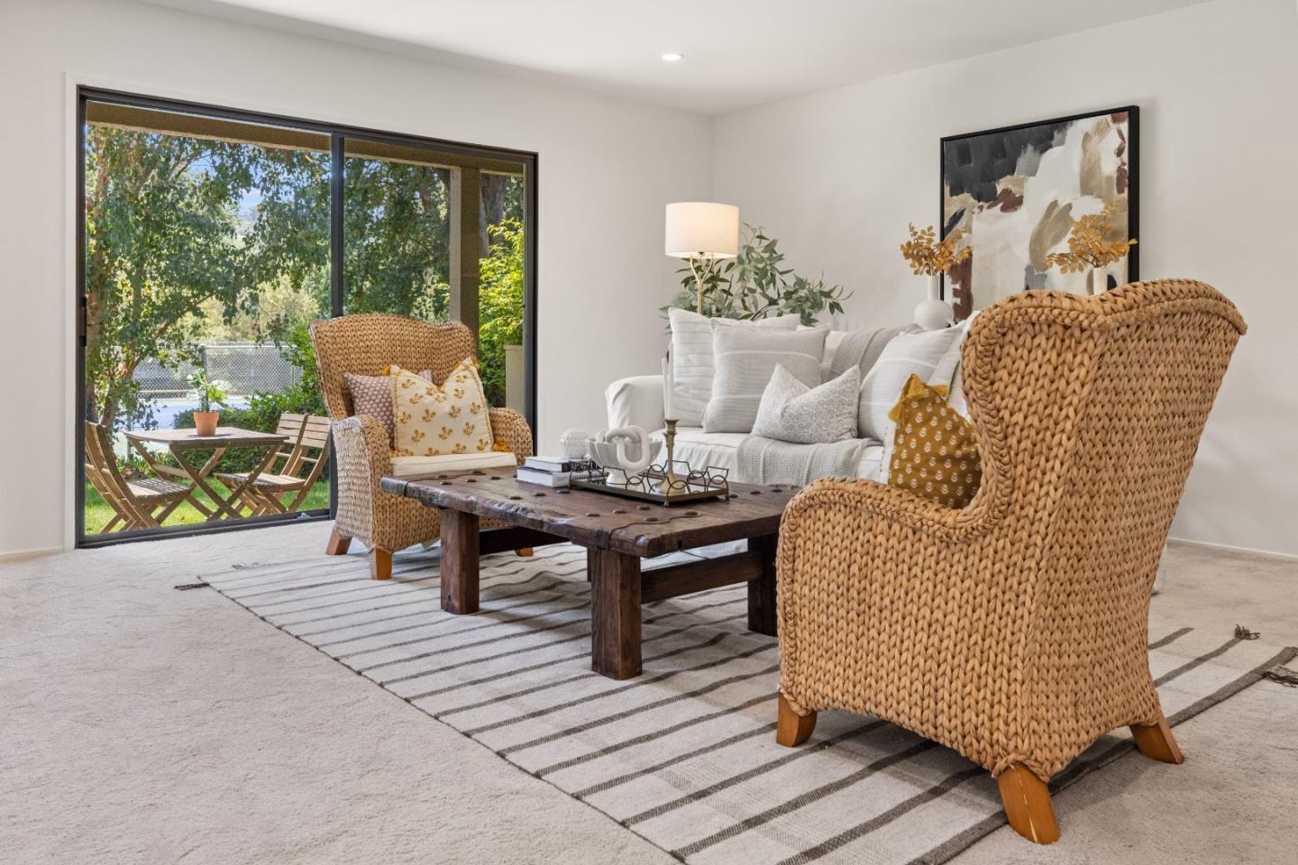 Detail Gallery Image 6 of 51 For 3850 Rio Rd #7,  Carmel,  CA 93923 - 2 Beds | 2/1 Baths