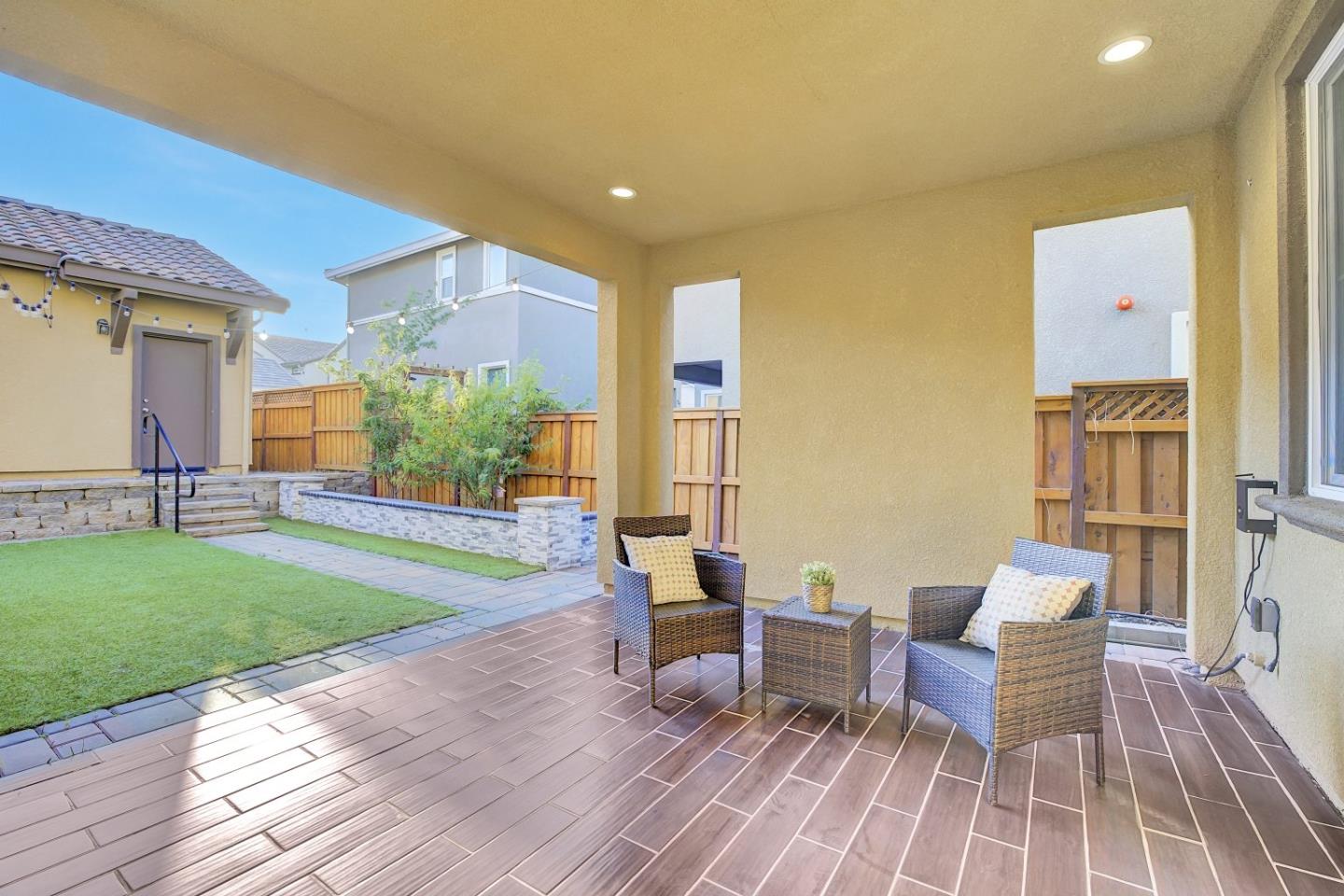Detail Gallery Image 36 of 42 For 1677 S Tradition St, Mountain House,  CA 95391 - 3 Beds | 3 Baths