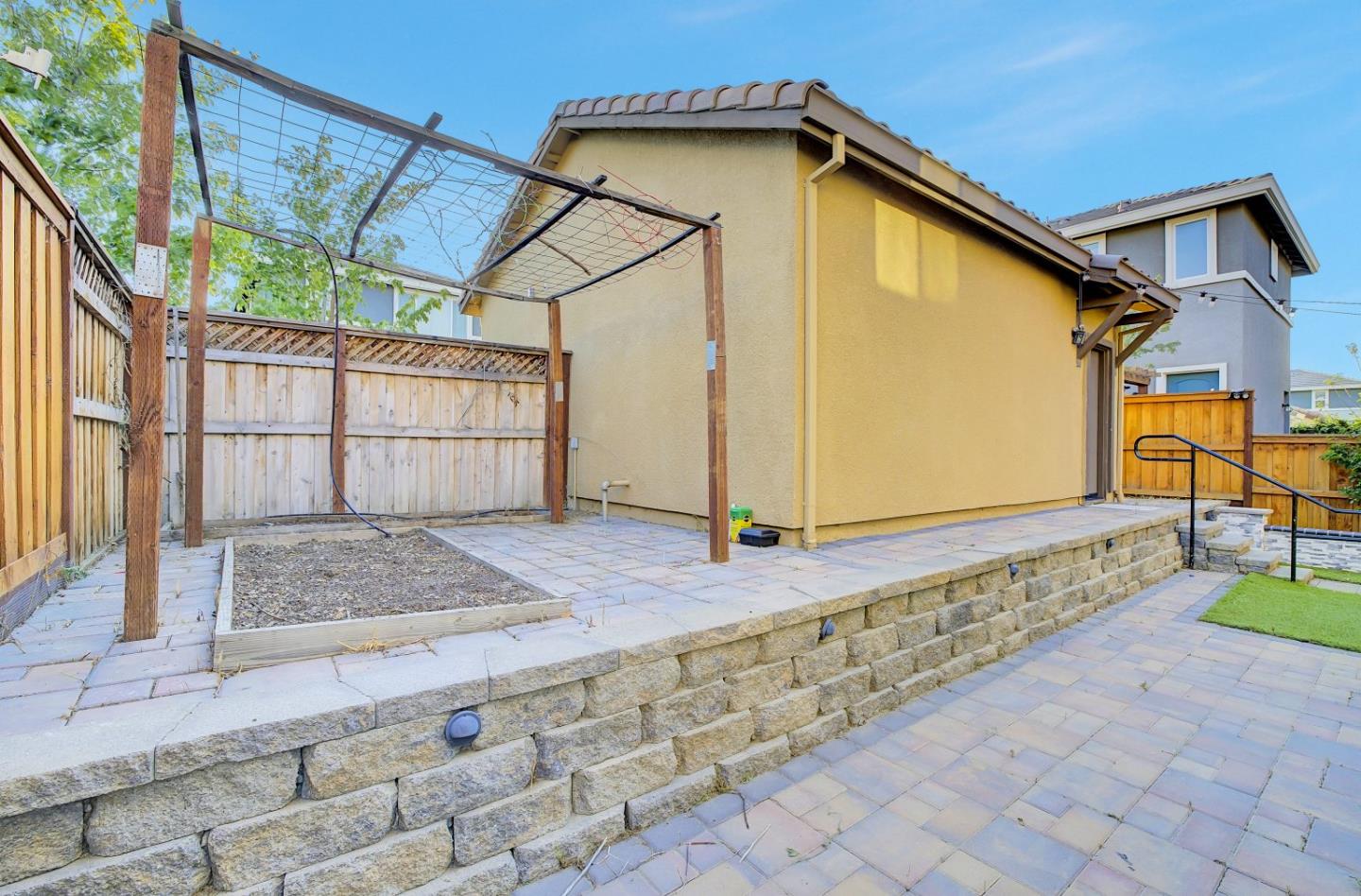 Detail Gallery Image 40 of 42 For 1677 S Tradition St, Mountain House,  CA 95391 - 3 Beds | 3 Baths