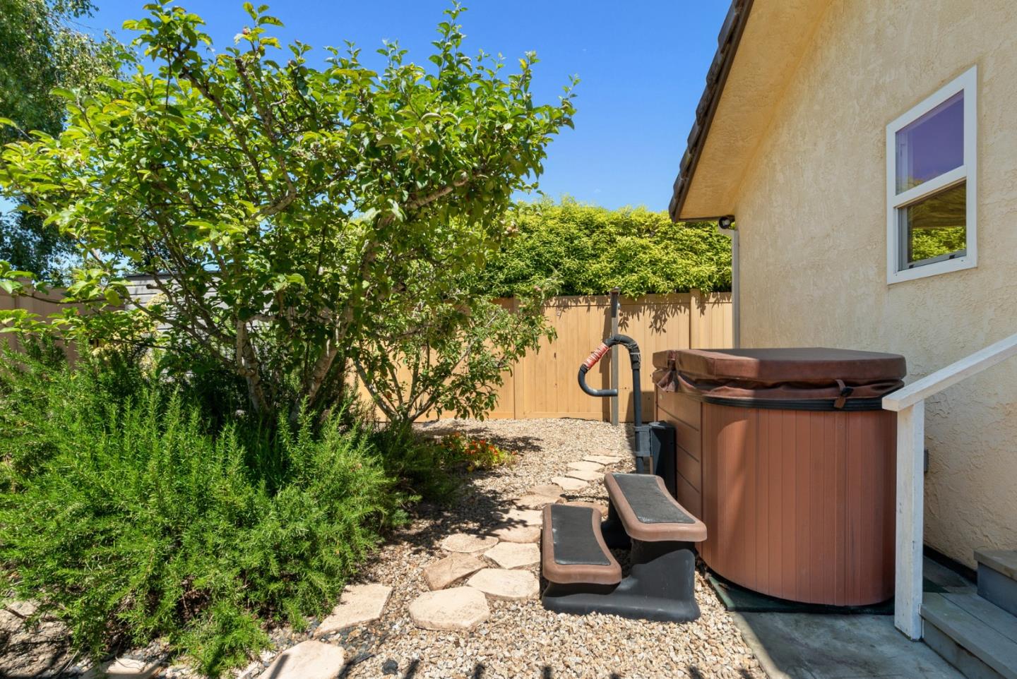 Detail Gallery Image 34 of 40 For 816 Pelton Ave, Santa Cruz,  CA 95060 - 3 Beds | 2 Baths