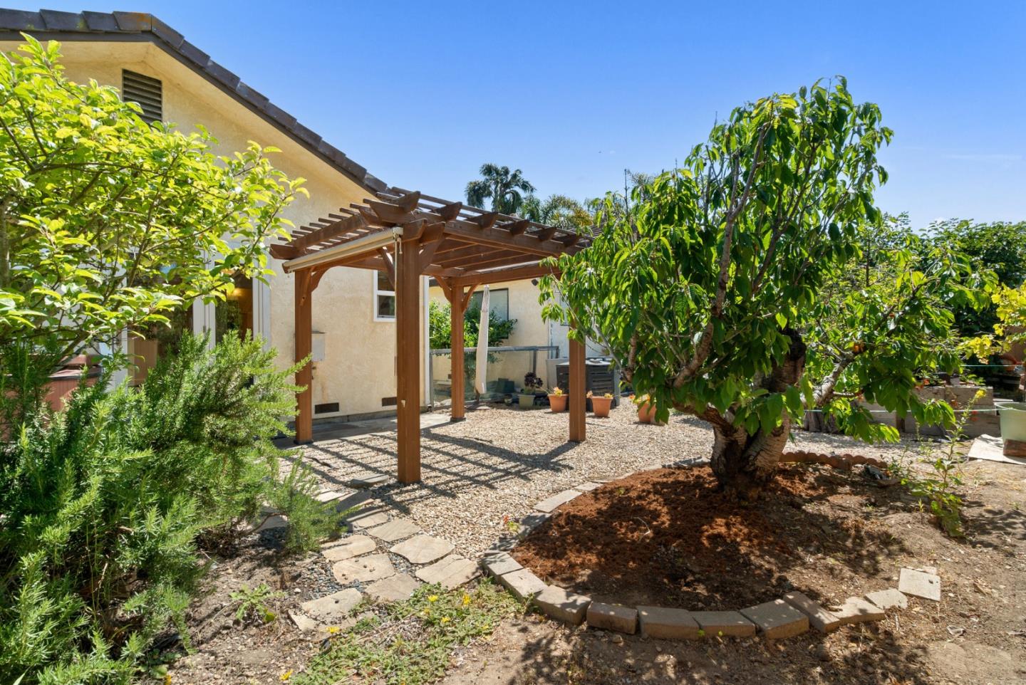 Detail Gallery Image 37 of 40 For 816 Pelton Ave, Santa Cruz,  CA 95060 - 3 Beds | 2 Baths