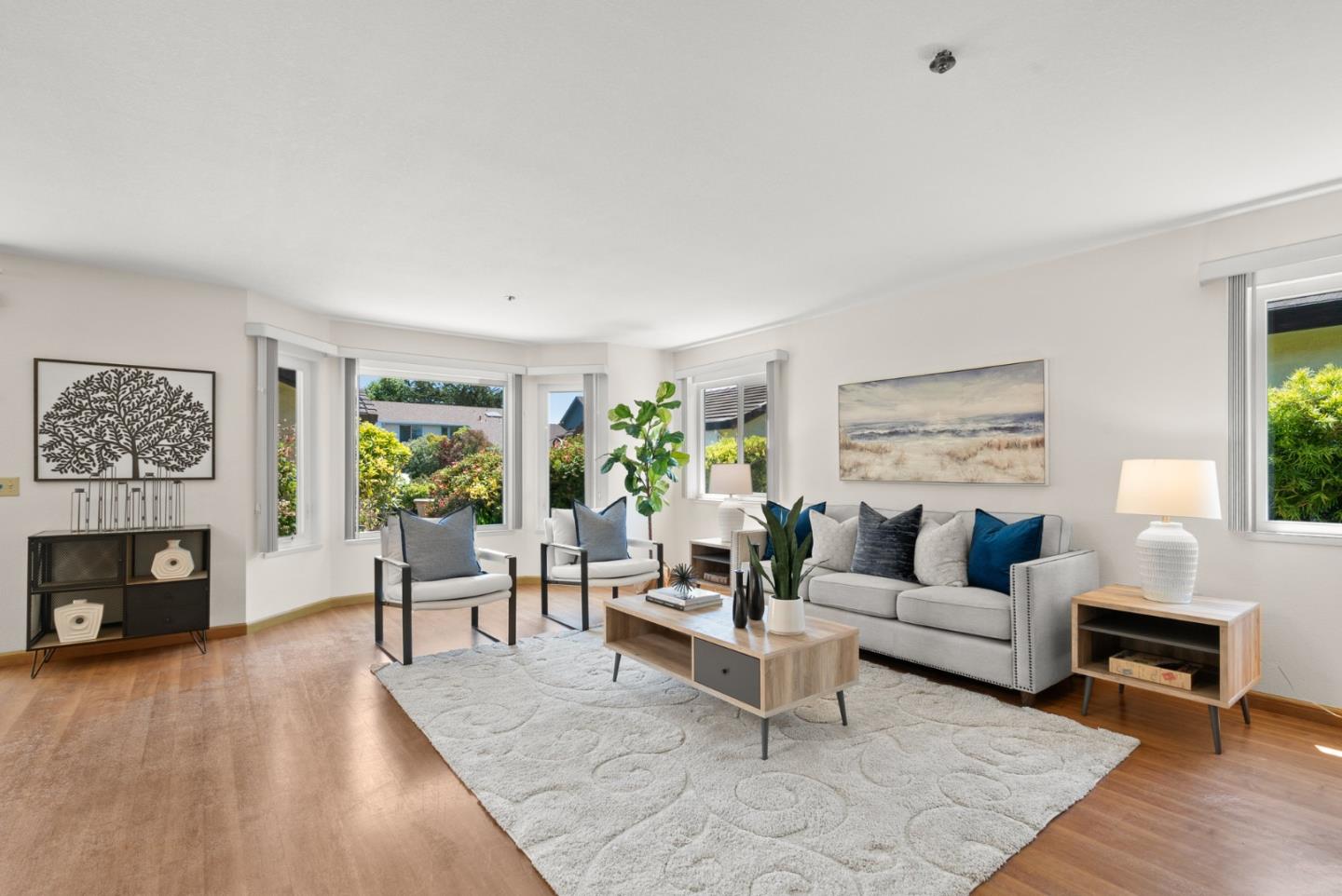 Detail Gallery Image 4 of 40 For 816 Pelton Ave, Santa Cruz,  CA 95060 - 3 Beds | 2 Baths