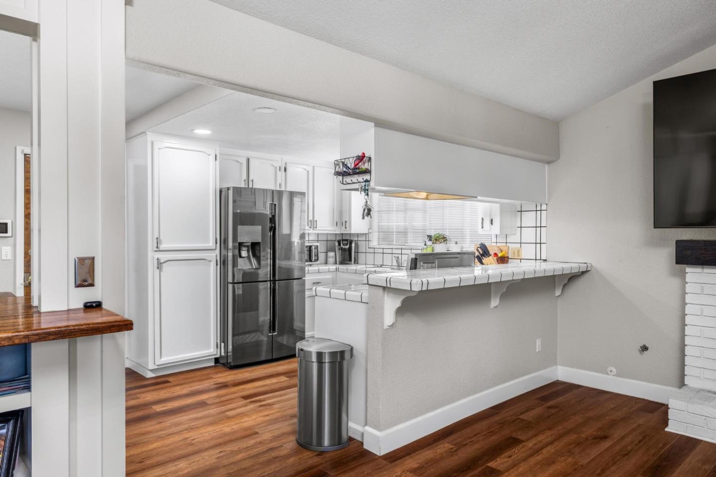 Detail Gallery Image 14 of 33 For 3232 Hummingbird Ln, Modesto,  CA 95356 - 4 Beds | 2 Baths