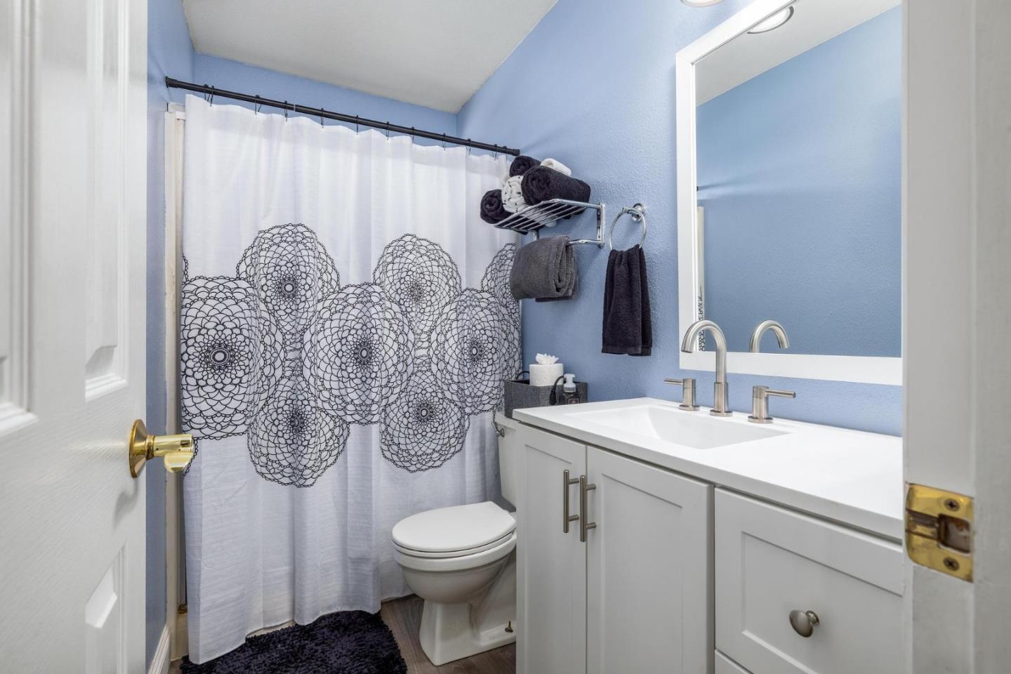 Detail Gallery Image 22 of 33 For 3232 Hummingbird Ln, Modesto,  CA 95356 - 4 Beds | 2 Baths