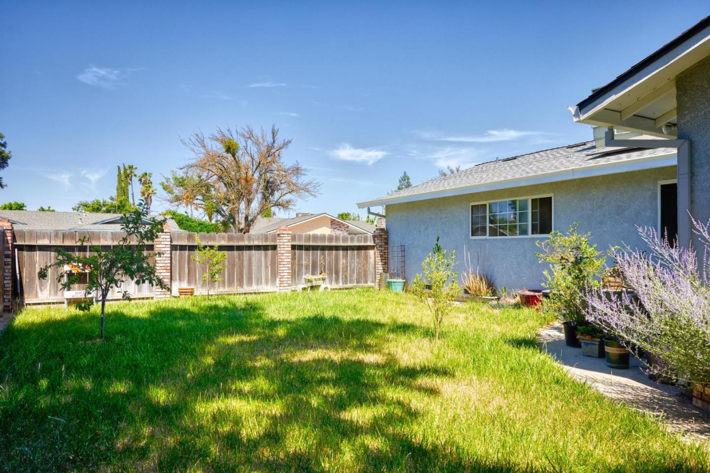 Detail Gallery Image 28 of 33 For 3232 Hummingbird Ln, Modesto,  CA 95356 - 4 Beds | 2 Baths